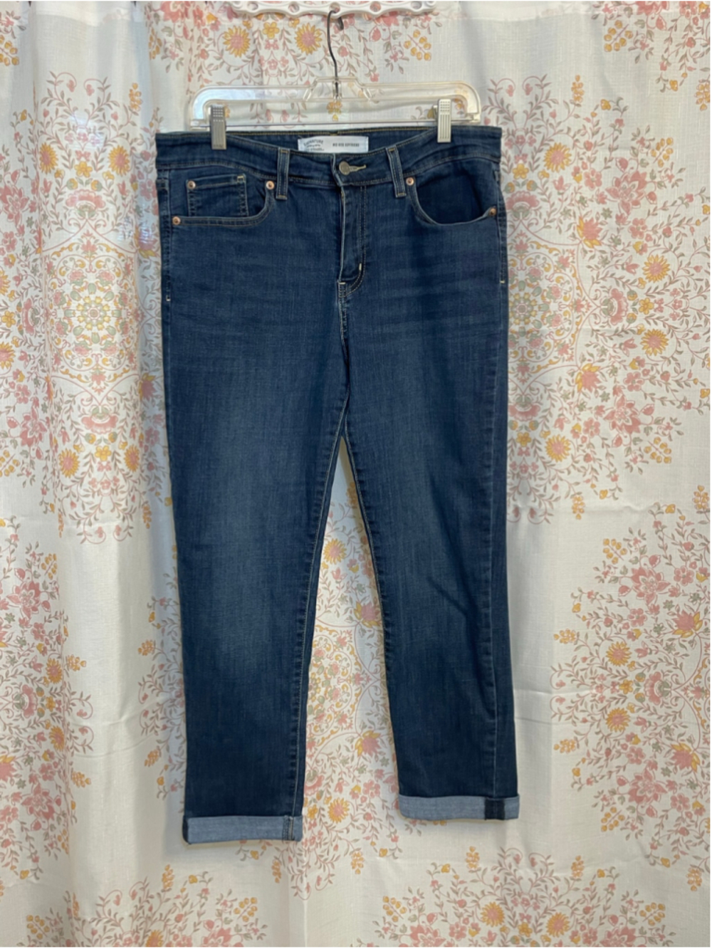 Signature by Levi Strauss Mid Rise Boyfriend Jeans Med Wash Cuffed Size 12